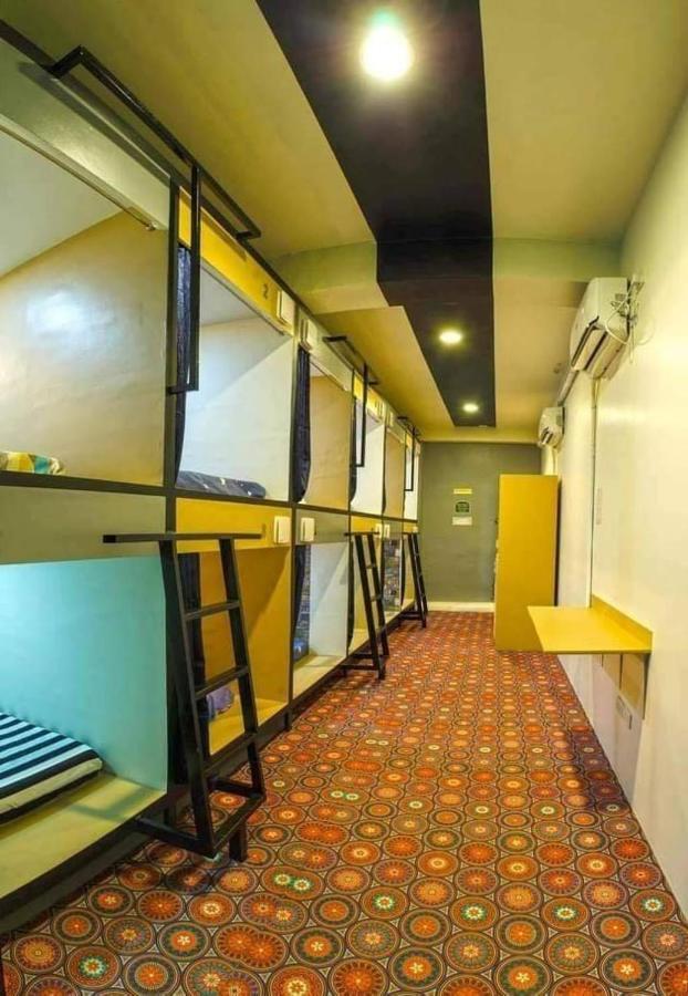 Napsule Suites ダバオ　シティ エクステリア 写真