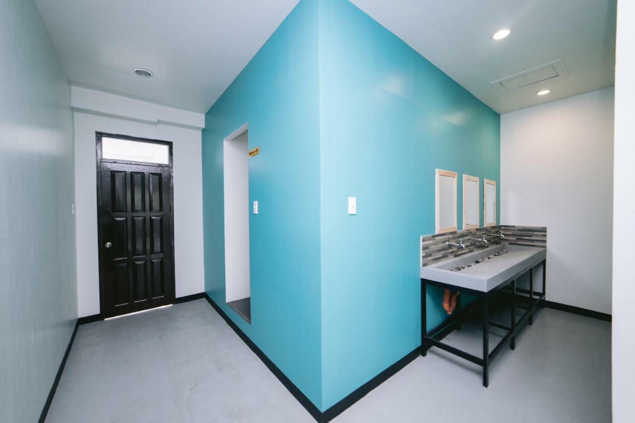 Napsule Suites ダバオ　シティ エクステリア 写真